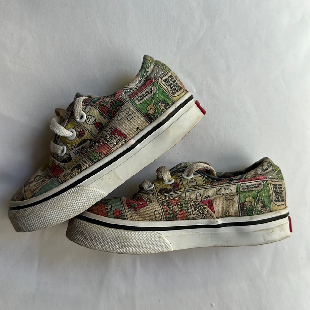 Vans x Peanuts Comic Strip Sneakers | Toddler 5.5